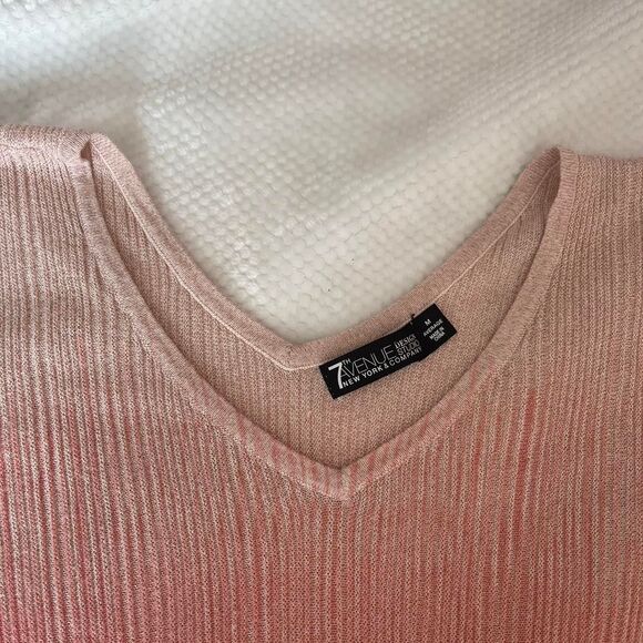 7TH AVENUE PINK TO RED OMBRÉ KNIT TOP - Picture 4 of 5